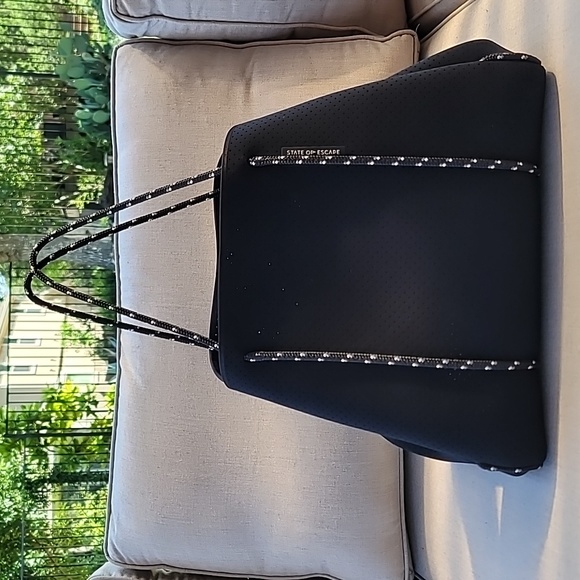 State of Escape, Escape Tote Bag - Picture 3 of 10